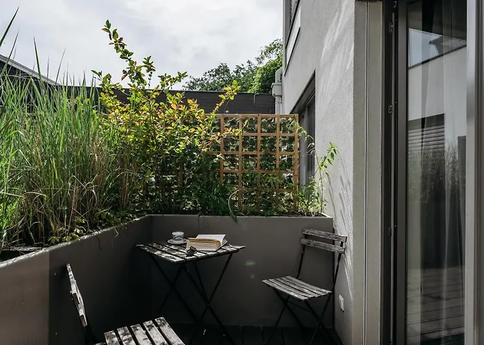 Days - Premium W Stunning Terraces - Easy Access דירה פראג