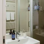 Days - Premium W Stunning Terraces - Easy Access פראג