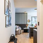 Days - Premium W Stunning Terraces - Easy Access דירה